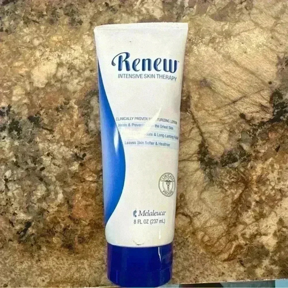 Melaleuca Renew® Intensive Skin Therapy Lotion NEW - Picture 1 of 2